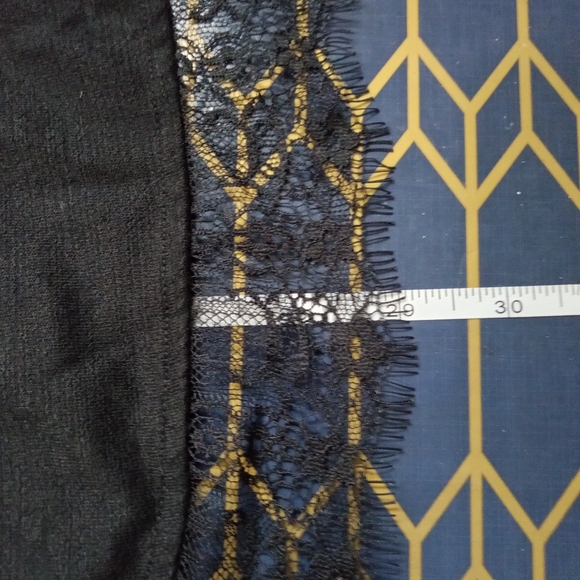LC Lauren Conrad Shirt XXL Black Lace Bottom Trim and Ties in Back Casual Basic - Picture 10 of 12